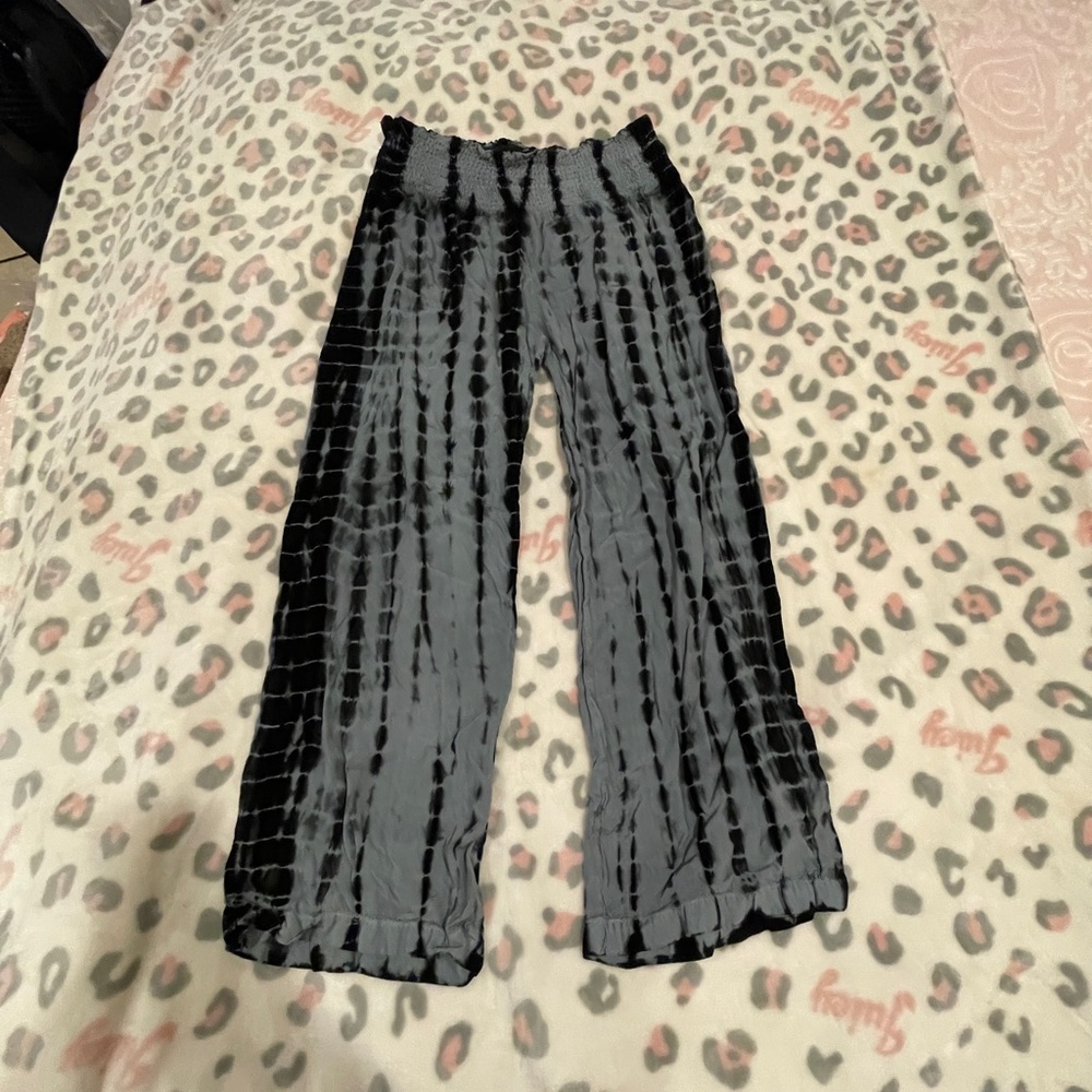 Black and grey tie dye beach pants